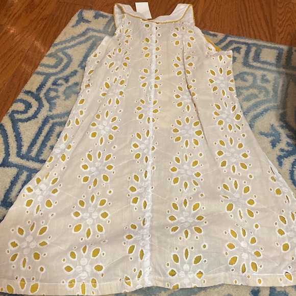 Small Button up sundress with tags. Brand is Splurge - Picture 4 of 4